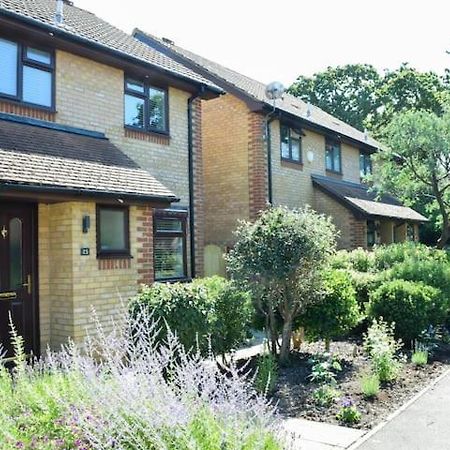 Beautiful 3 Bed Home In The Heart Of New Forest Hordle Kültér fotó